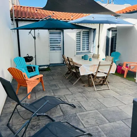 Maison De Vacance Dans Un Village En Bord De Mer 度假居 滨海布朗